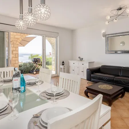 Holiday home Ramonda Seaside *